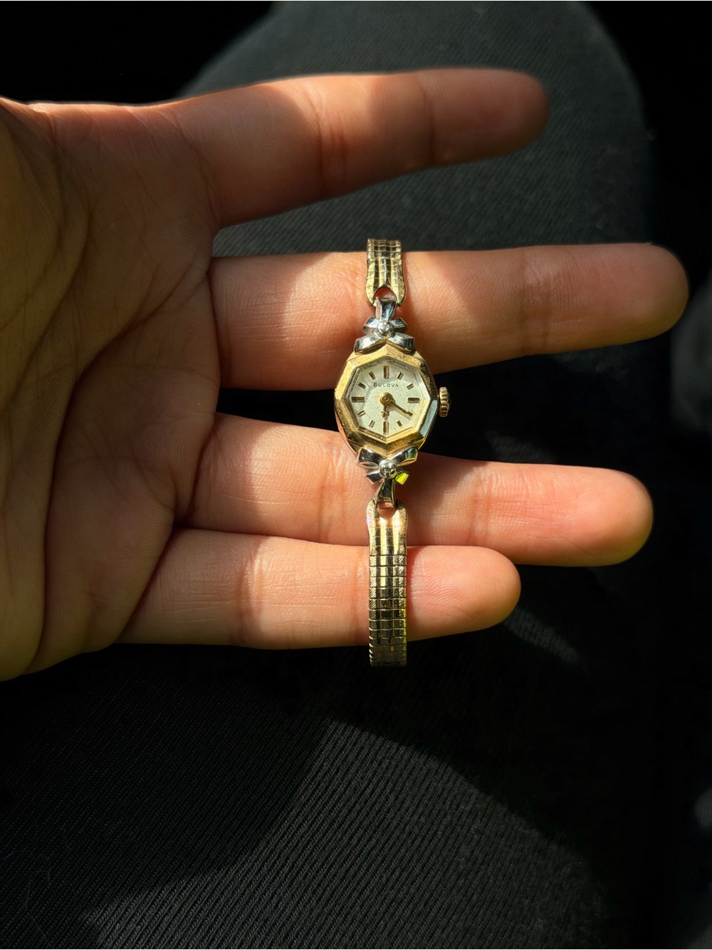 Vintage Gold-Tone Women's Bracelet Watch